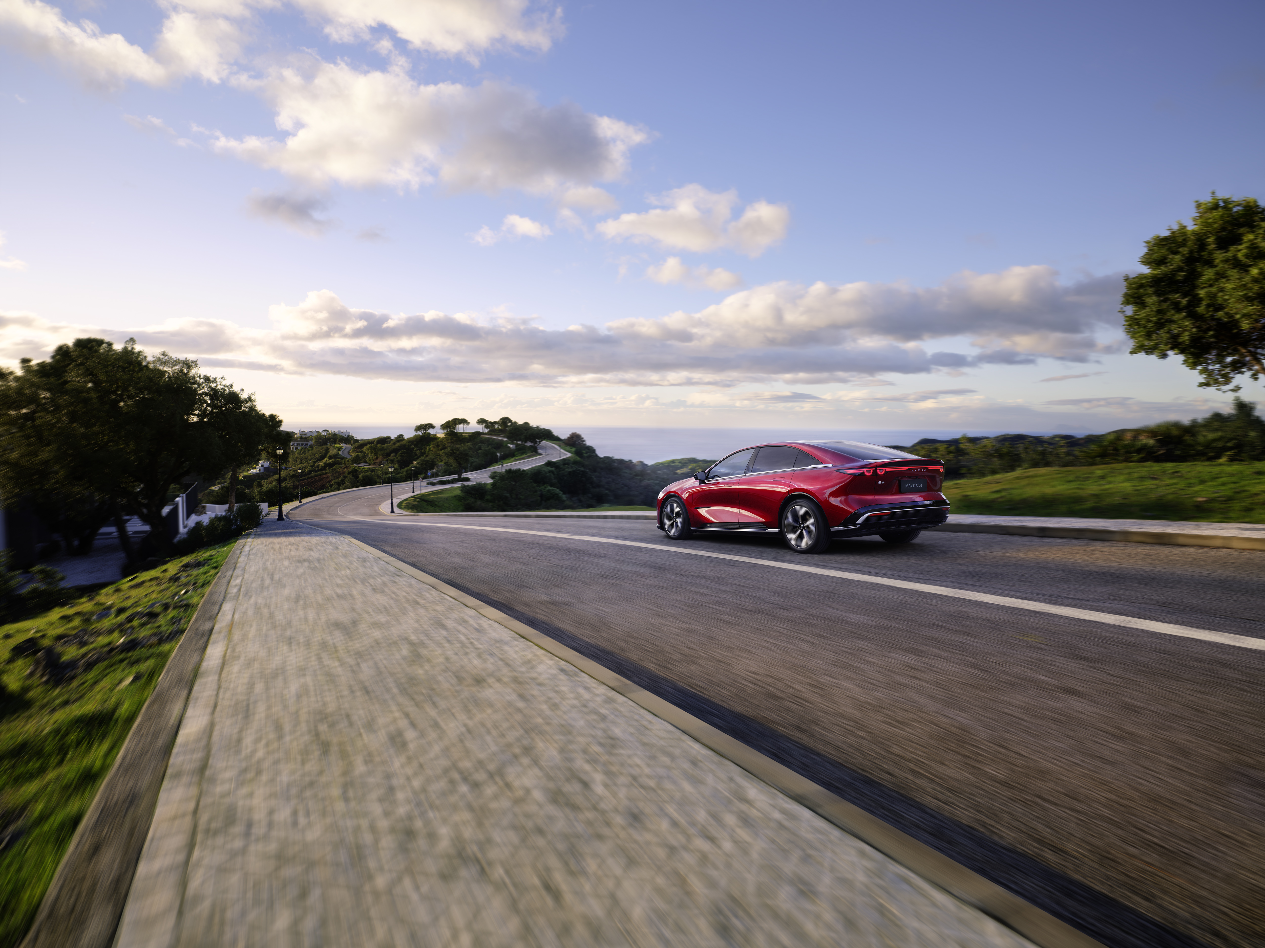 Imagem de contexto do artigo Mazda 6e:Mais vale tarde que nunca